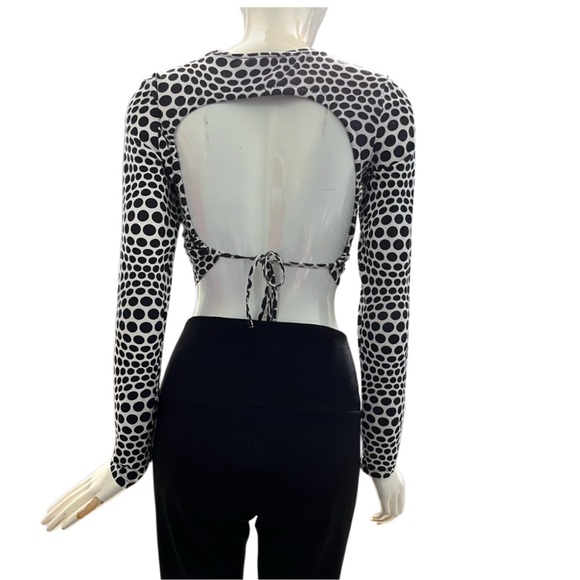 Monki - Picture 2 of 5